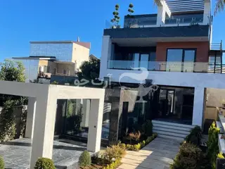 خرید و فروش 330 متر زمین   370 متر  بنا 