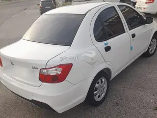 ساینا اس 1402 کم کار