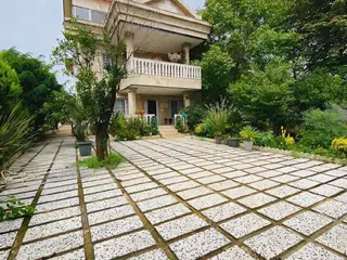 ويلا کلاسیک جنگلی