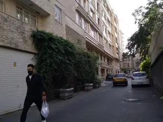 180 متر با جواز ساخت 4 طبقه به قیمت رسیده
