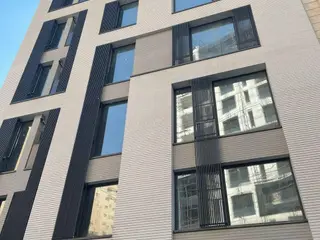 فروش مستغلات 5 طبقه 230 متری 3 خواب /نیاوران عمار