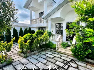 ویلا نیم پیلوت نما رومی