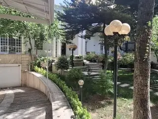 400 متر کلنگی قابل سکونت فرمانیه شرقی