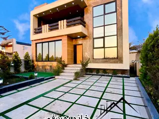 ویلا دوبلکس مدرن بااستخرداخلی 