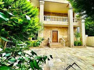 ویلا کاخ کلاسیک به قیمت