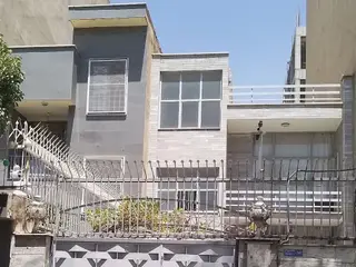 خانه 180 متر در نیرو هوایی