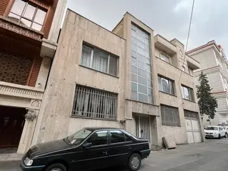 333 متر کلنگی 