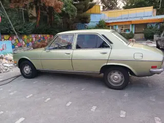 504 ال مدل 1978 میلادی سالم فروشی