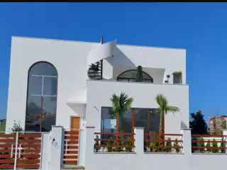 ویلا فروشی