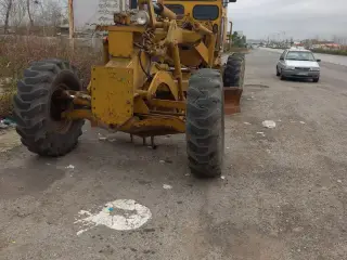 فروش گریدر و غلطک راهسازی