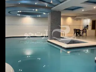 130متری فول امکانات 