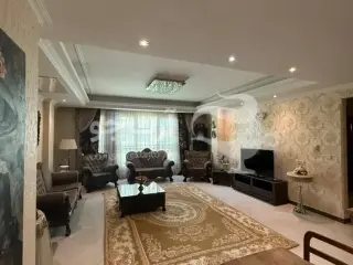 132متر / سعادت آباد/ مدرن/ تک واحدی