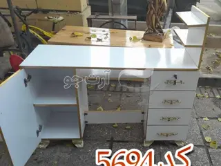 میز کاشت ناخن
