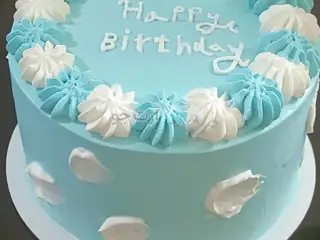کیک خانگی