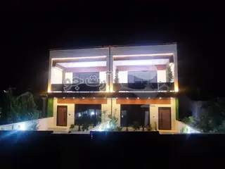 خرید و فروش دو دستگاه ویلای دوبلکس نما مدرن 