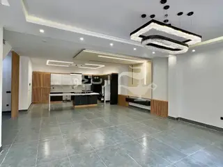 خرید و فروش کاخ ویلا دوبلکس نمامدرن استخردار 