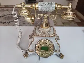 تلفن سلطنتی کلاسیک